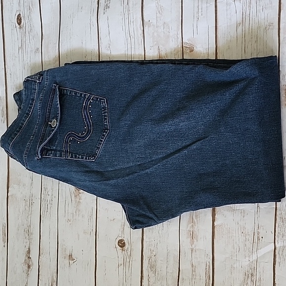 Riders by Lee Medium Wash Flare Jeans with Back Flap Pockets Size 16L - Picture 7 of 11